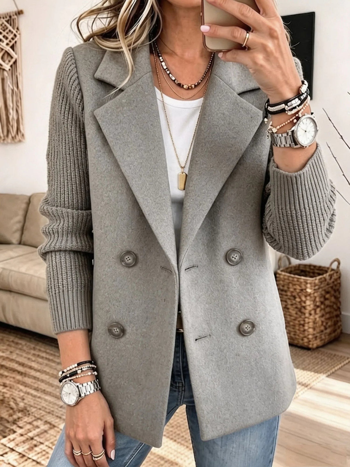 Blazer Carla gris cruzado con mangas de punto