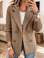 Blazer Carla kaki cruzado con mangas de punto
