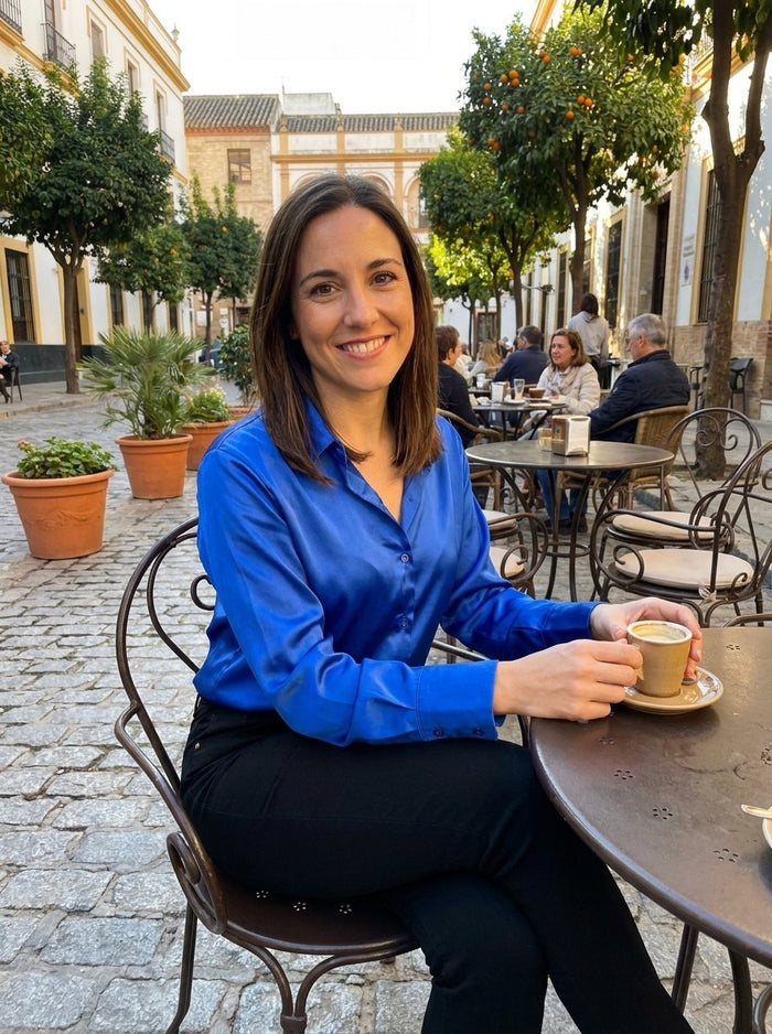 Clienta con su prenda